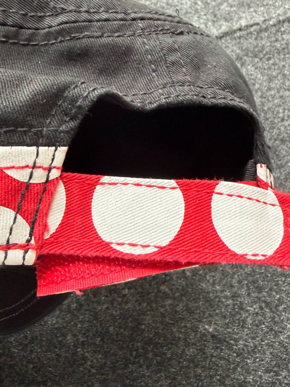 Disney Parks Minnie Mouse Bling Bow Hat Black Red Cap - Picture 4 of 6